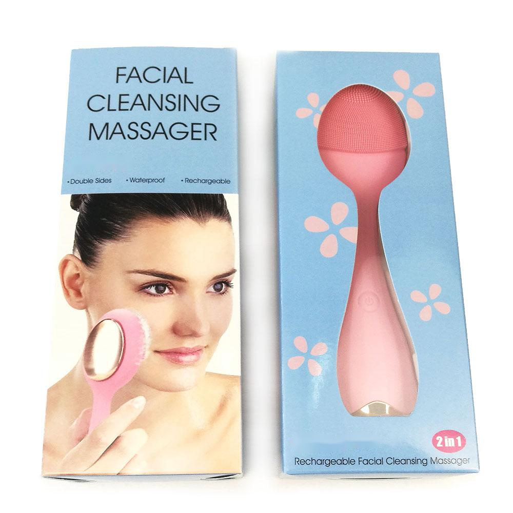 Facial cleaning brush with heat function